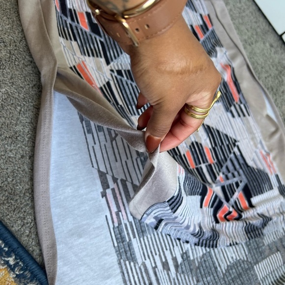 Massimo Black and Peach Geometric Tank Top - Picture 5 of 10